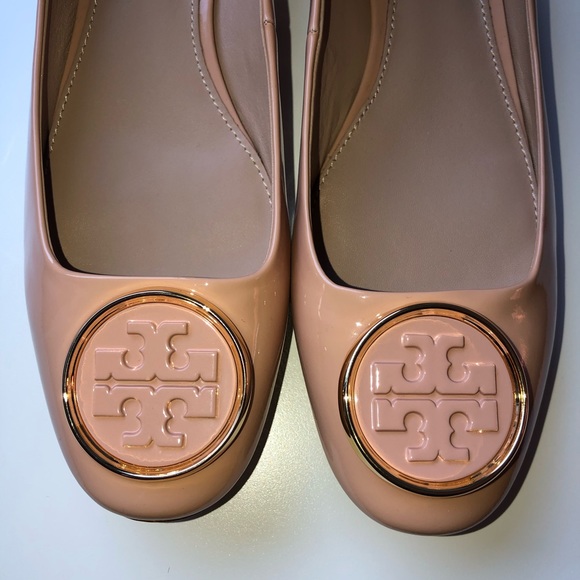 NEW!! Tory Burch Twiggie Flats in Light Oak - Picture 4 of 7